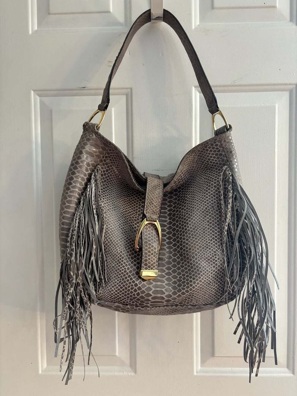 G.I.L.I. Snakeskin Pattern Genuine Leather Stirrup Hobo Bag with Fringe
